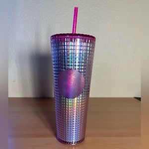 NWT Starbucks Summer 2023 Bubblegum Grid Venti Tumbler Iridescent Pink & Sliver